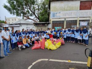 प्लास्टिक नियोजन व करीबॅग निर्मूलन अभियान